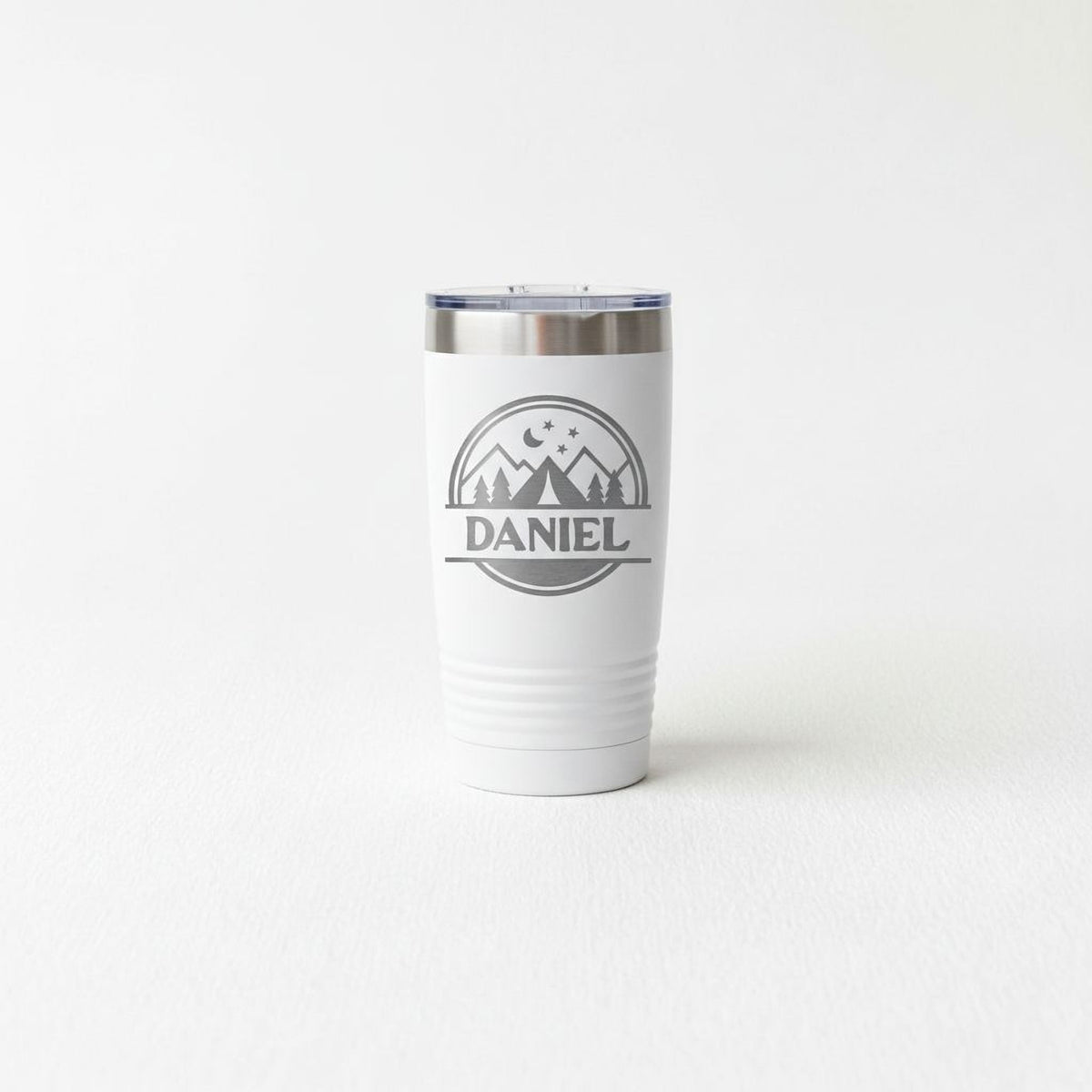 White insulated travel mug with mountain stars “Daniel” logo and brushed steel lid