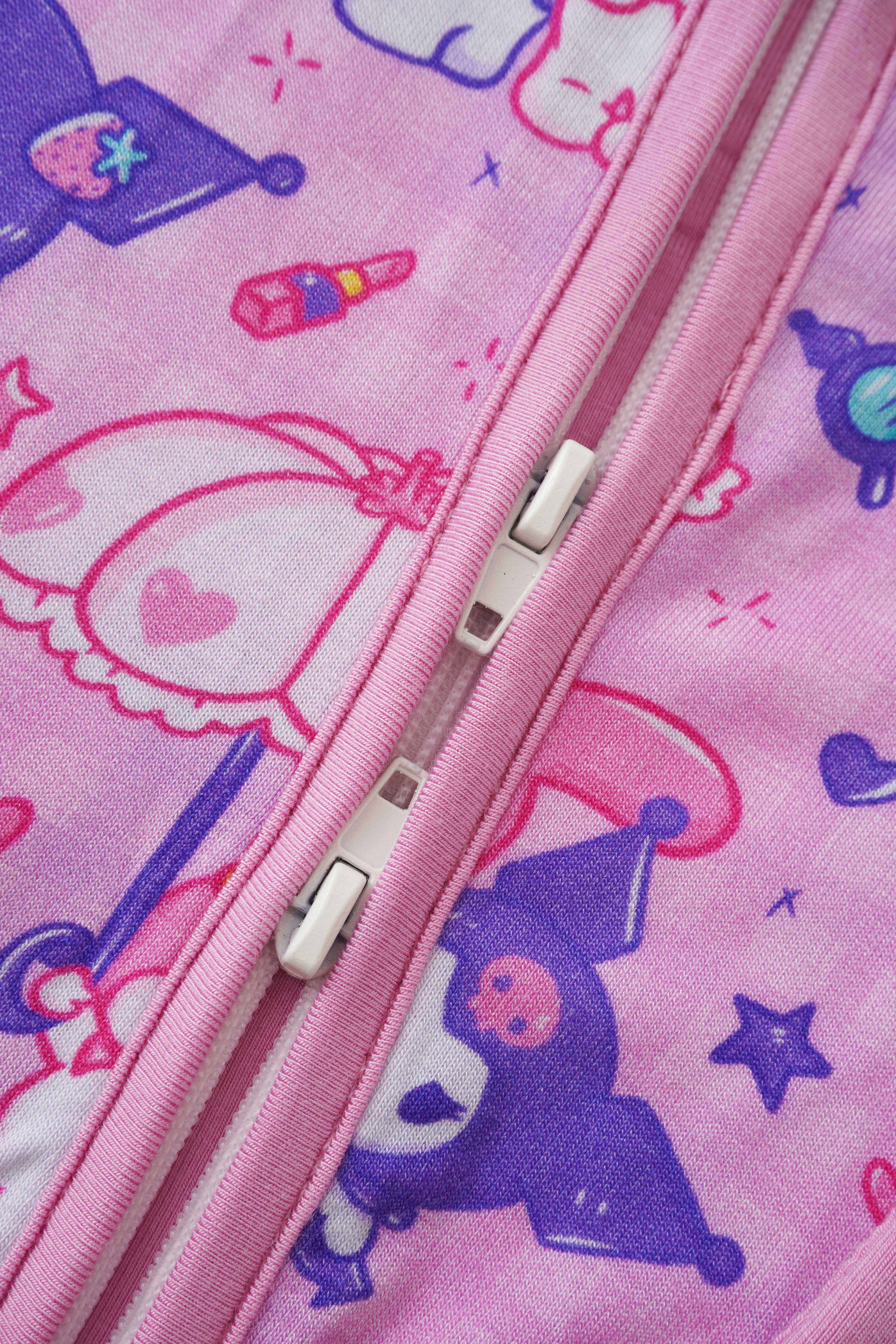 Pink bamboo baby romper zipper closeup with two pull tabs and character print