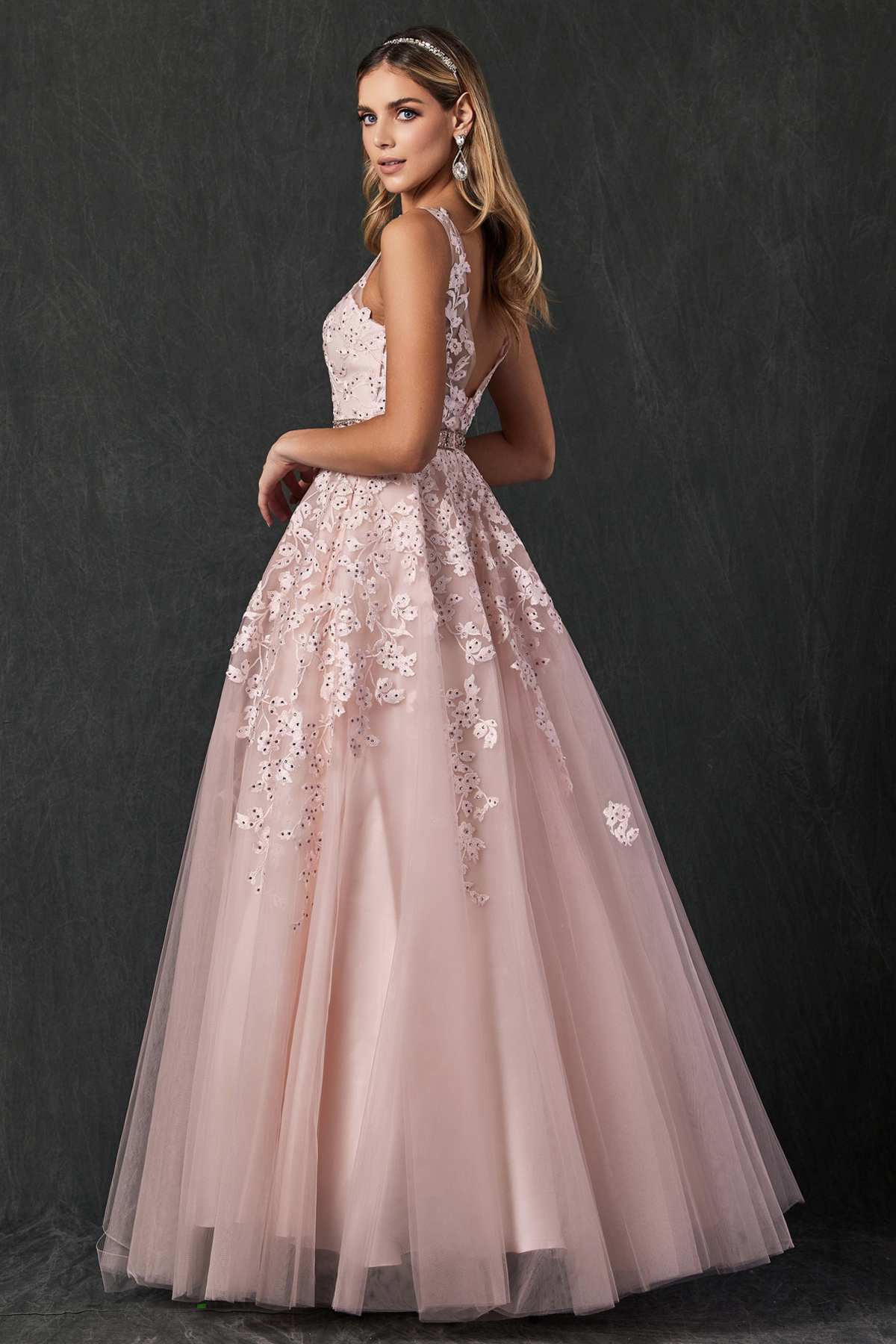 Embroidered tulle A-line ball gown with V-neck, blush pink sleeveless style