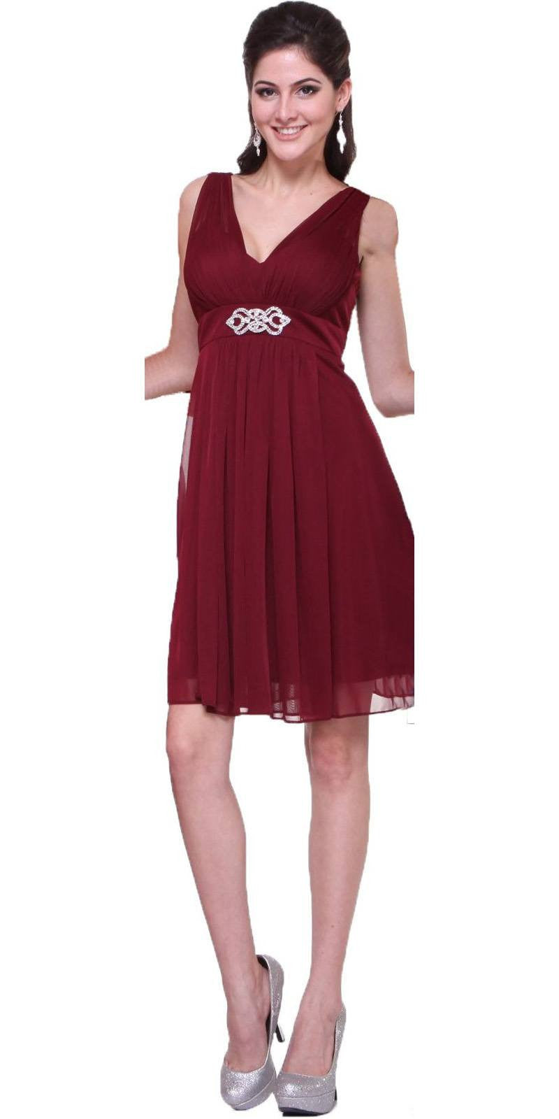 Knee-length chiffon dress, burgundy V-neck with ruched waist, sleeveless