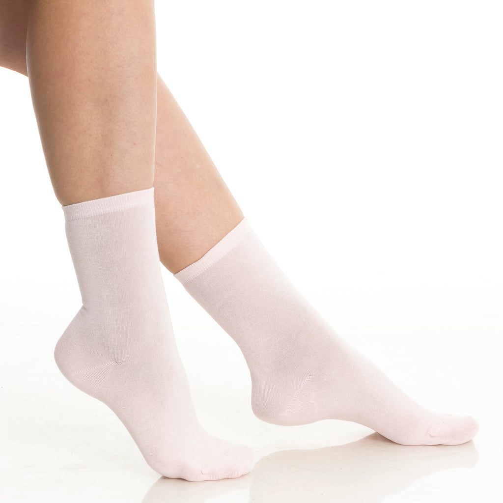 Women’s bamboo crew socks 3-pack, light pink ankle-to-calf