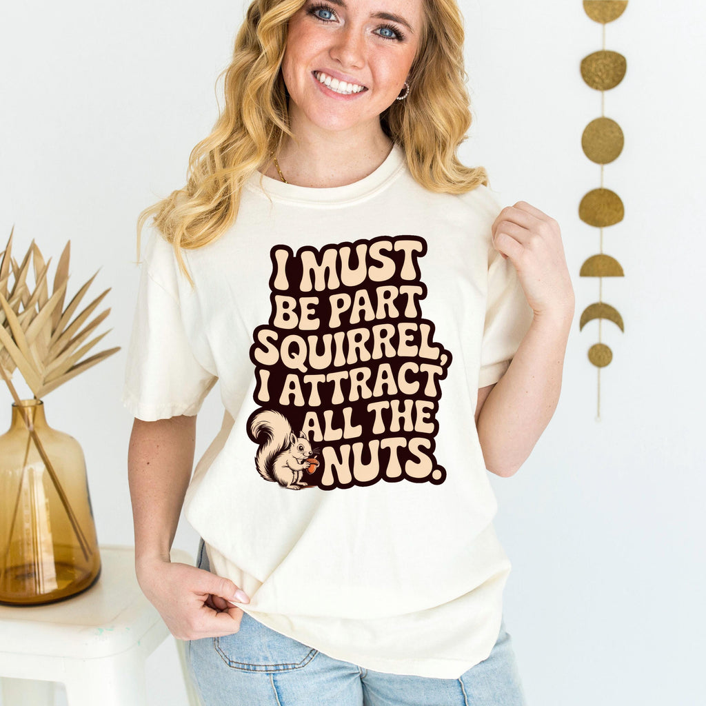 Ivory relaxed-fit T-shirt with squirrel quote graphic and round neckline