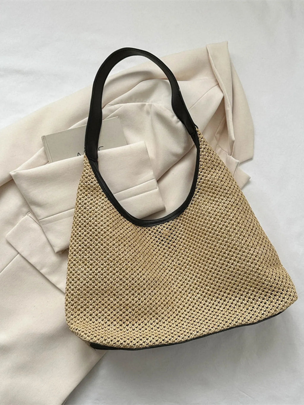 Straw Shoulder Bag - Handwoven Style for Chic and Eco-Friendly Fashion