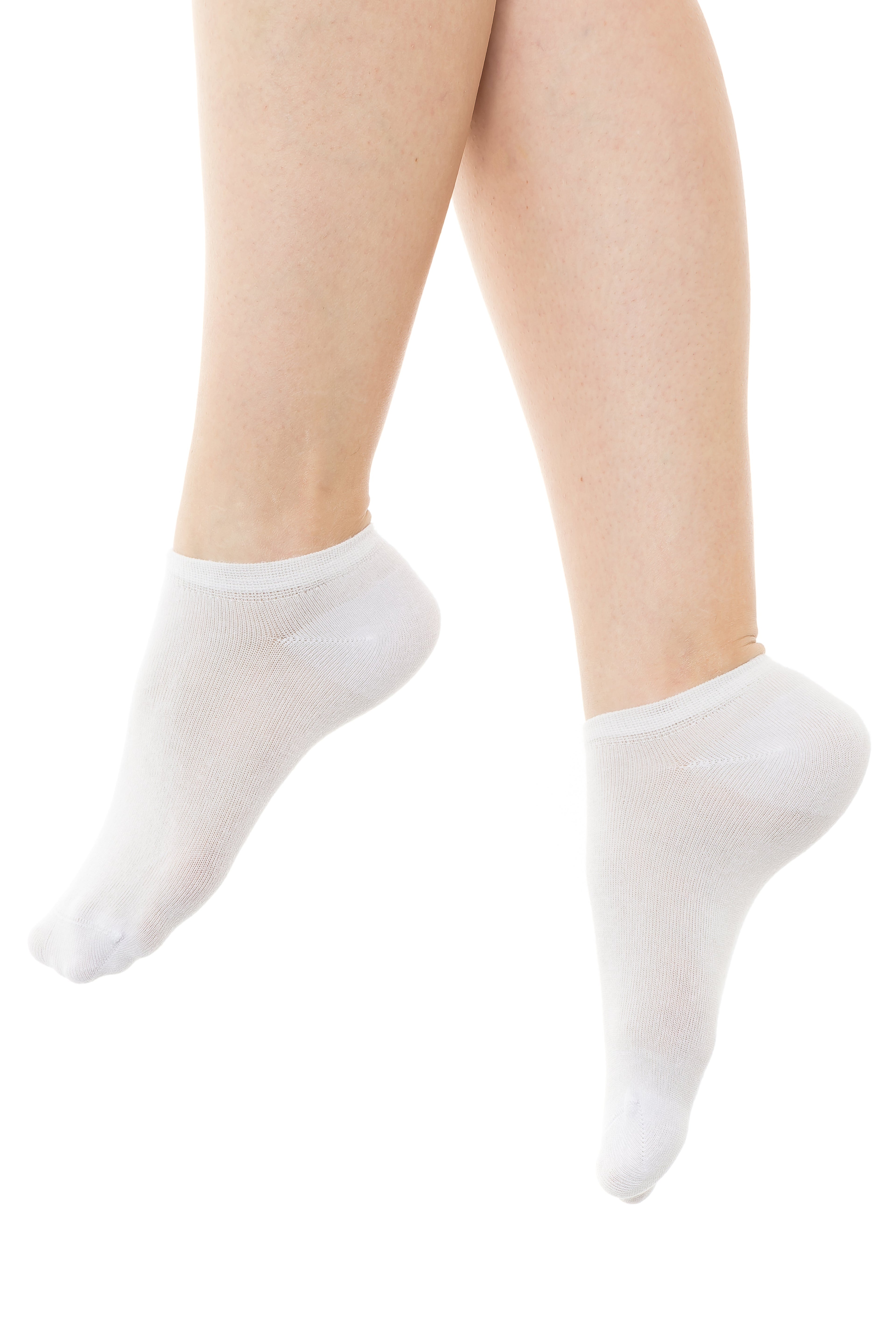White low-cut ankle socks on bare legs