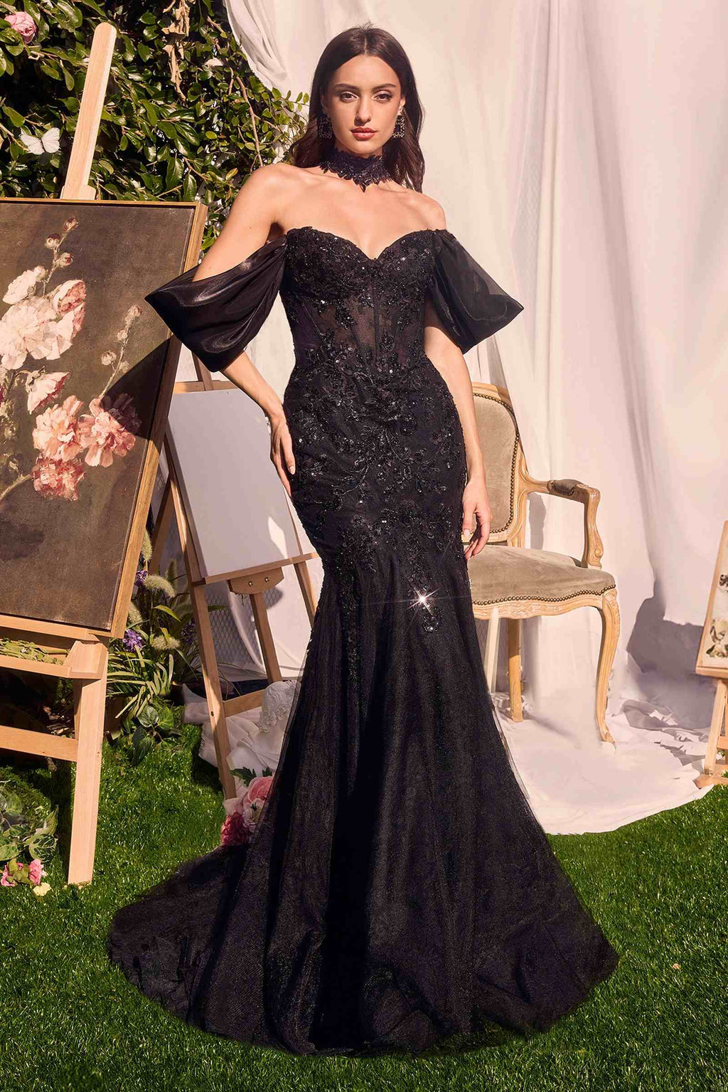 Black strapless lace mermaid gown with sweetheart neckline and full skirt