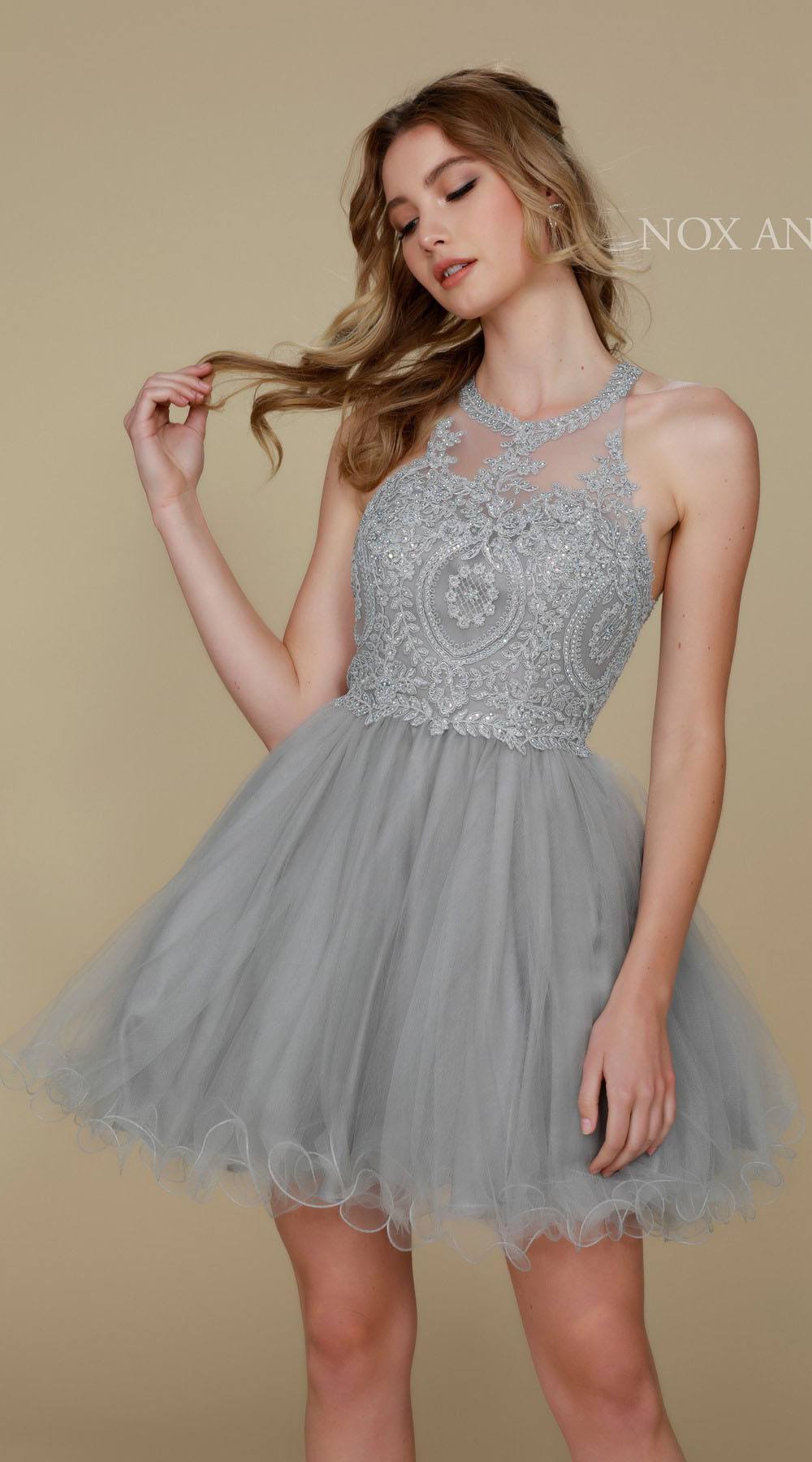 Short A-line tulle dress with beaded lace bodice and flared skirt, light gray-blue