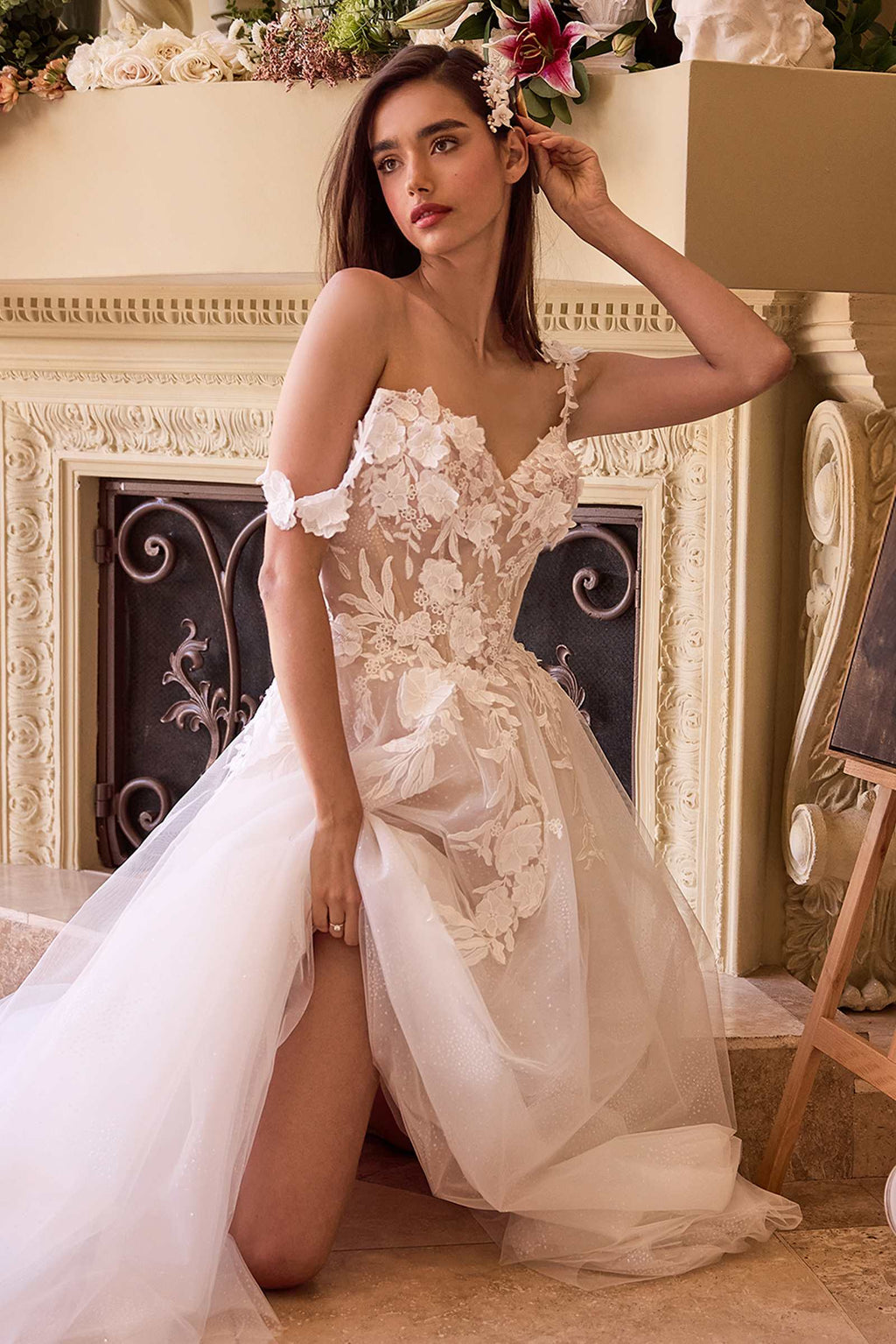 A-line tulle wedding dress with lace appliqué bodice and layered skirt, off-white