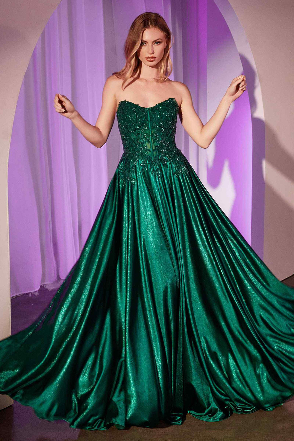 Emerald green off-shoulder A-line prom gown with lace bodice and satin skirt, floor-length