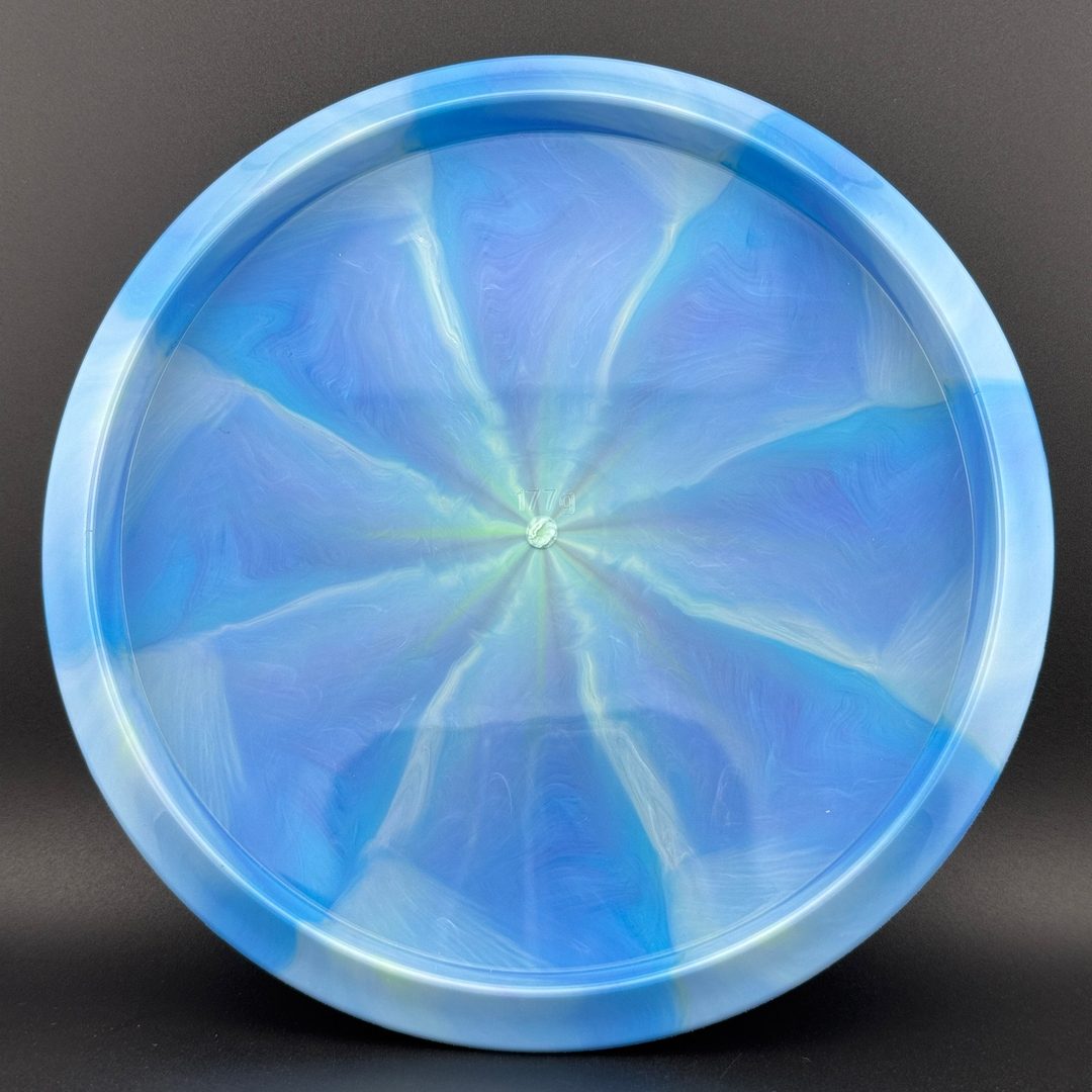 Nebula Aura Mana - 2025 Zoe Andyke Signature