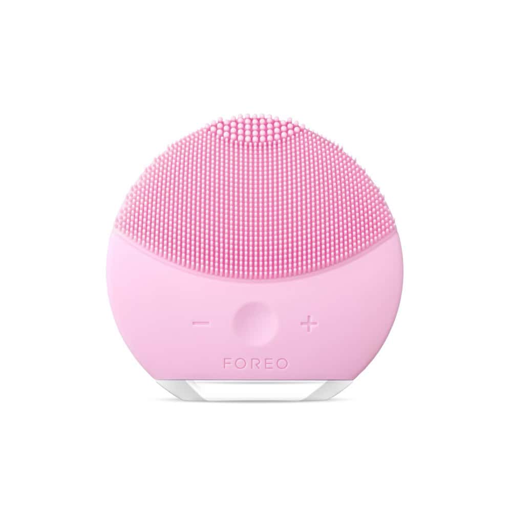 FOREO LUNA Mini 2 cleansing massager, pearl pink back with + and − marks