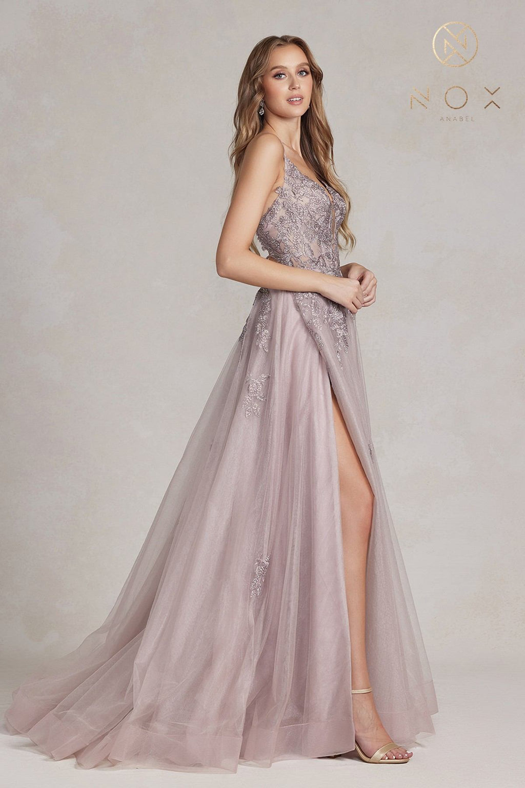 Mauve A-line tulle gown with lace appliques and front slit, sleeveless spaghetti straps