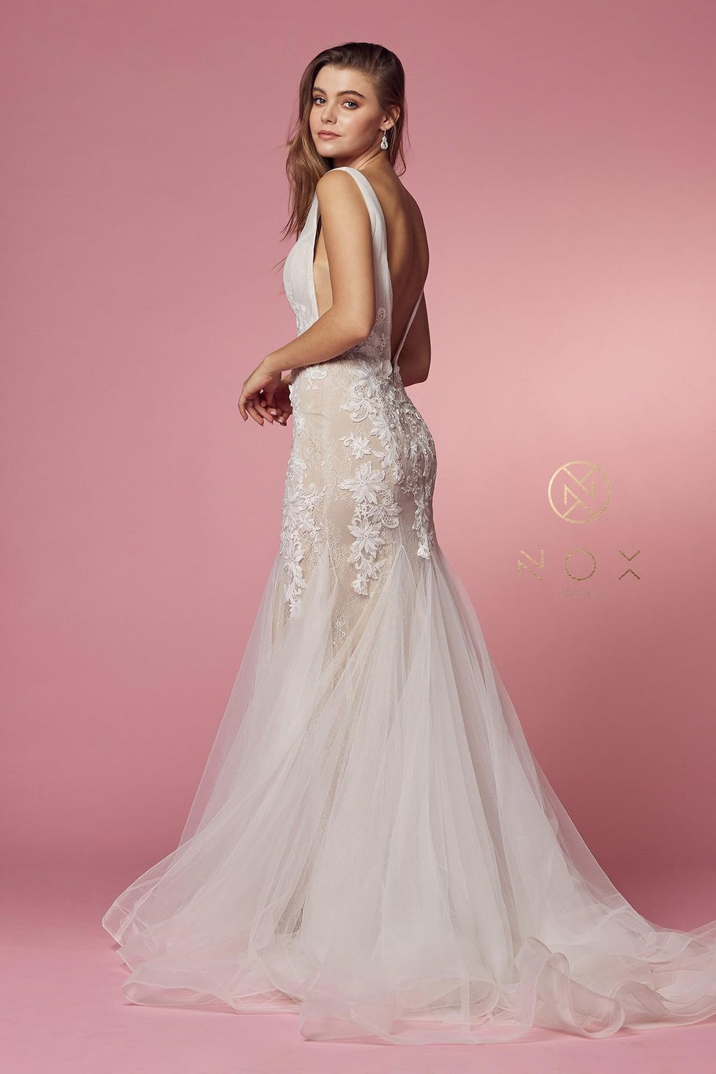 V-neck mermaid dress in white & nude, lace bodice with tulle mermaid skirt