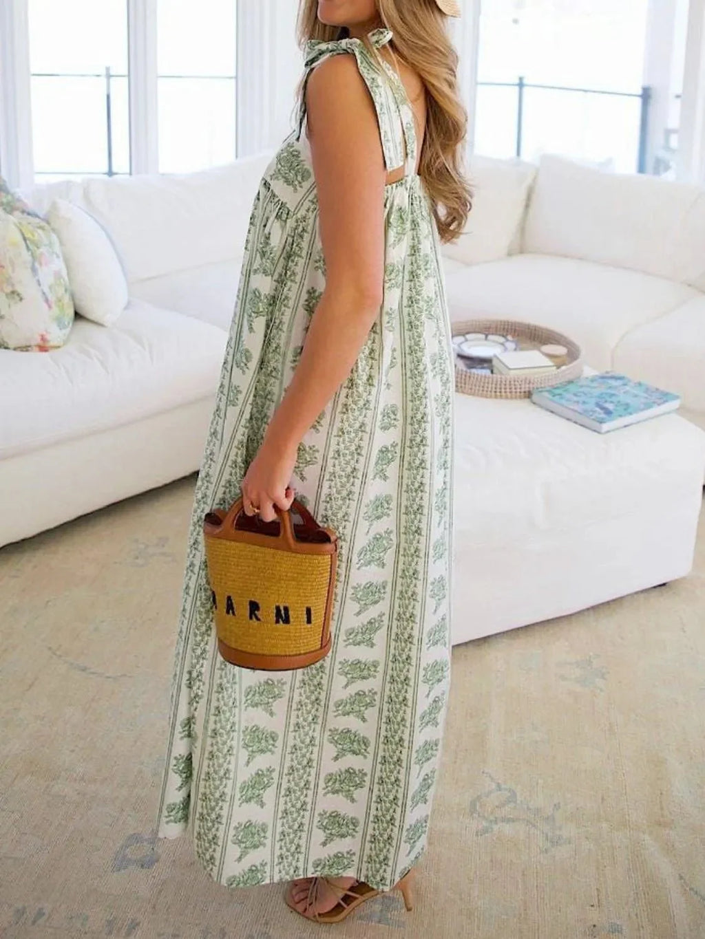 Printed Midi Dress with Square Neck - Stylish and Versatile Fashion Choice
