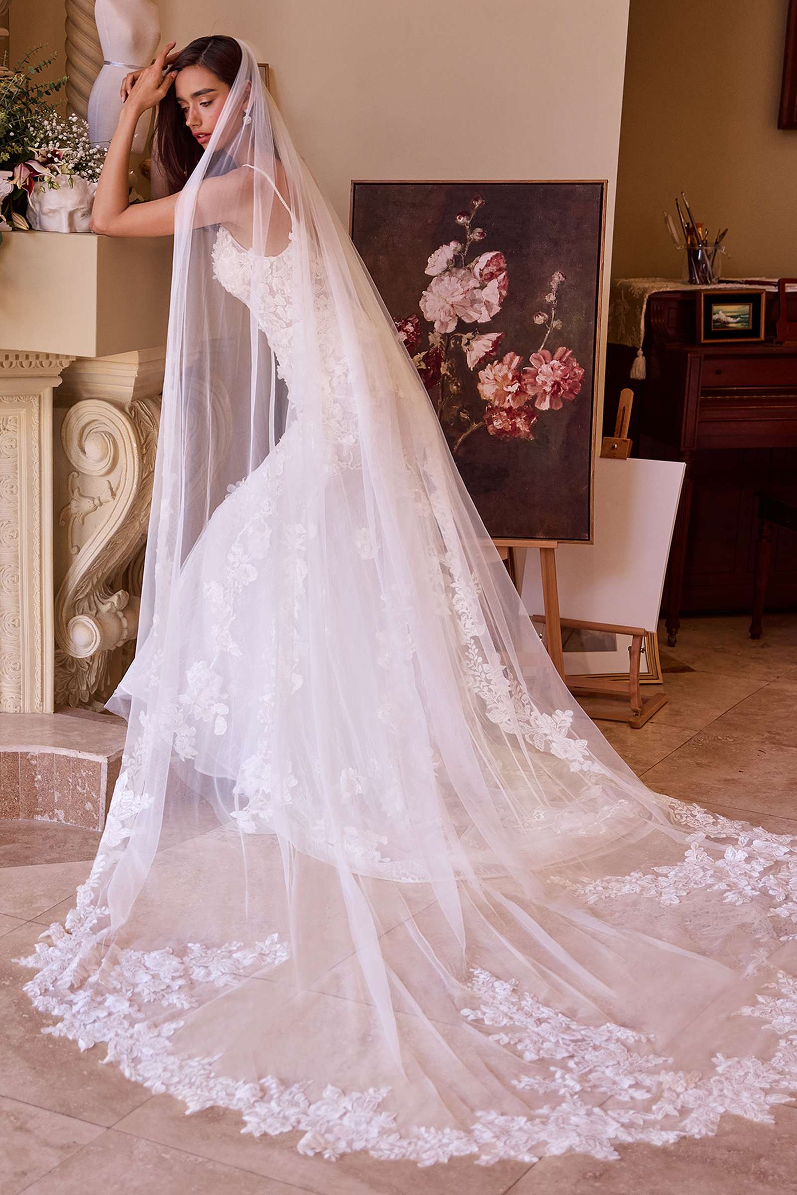 Off-white floral scalloped lace royal veil with long sheer drape