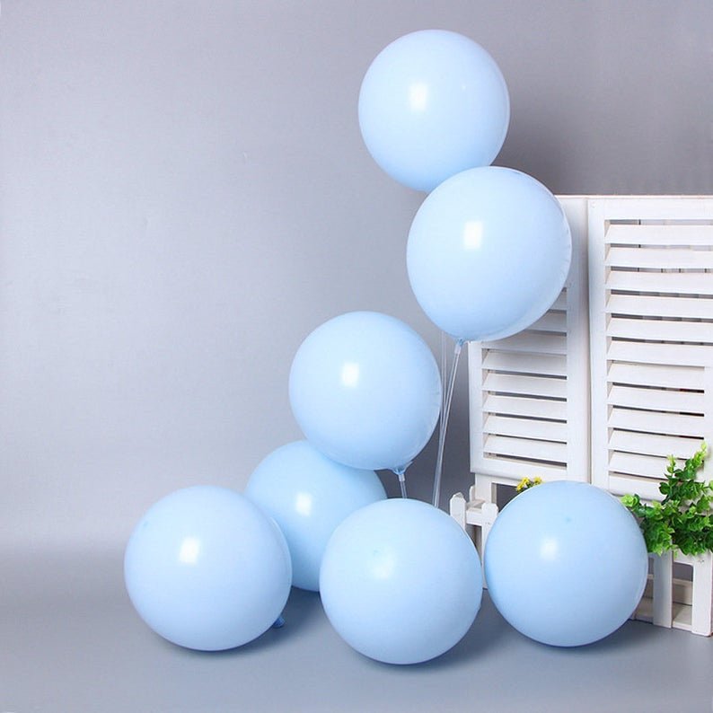 Blue Ice, Gold & White Balloon Garland Kit