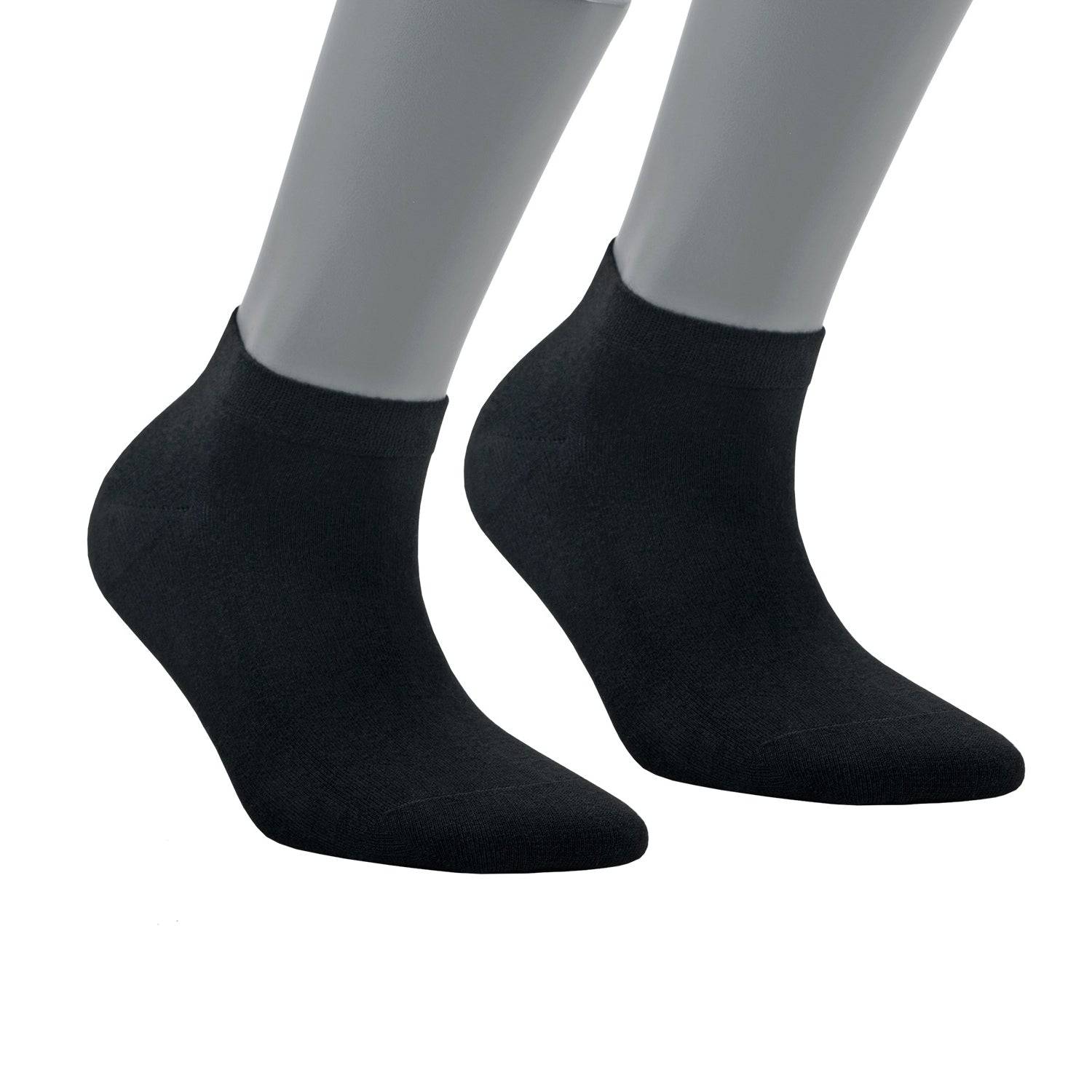 Pair of low-cut black ankle socks