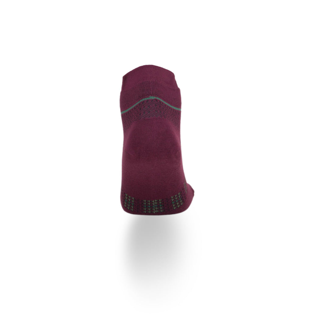 Bamboo ankle socks 6-pack, burgundy heel and sole area with small knit pattern