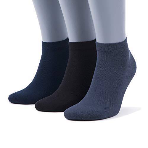 Bamboo ankle socks in navy and dark blue on legs