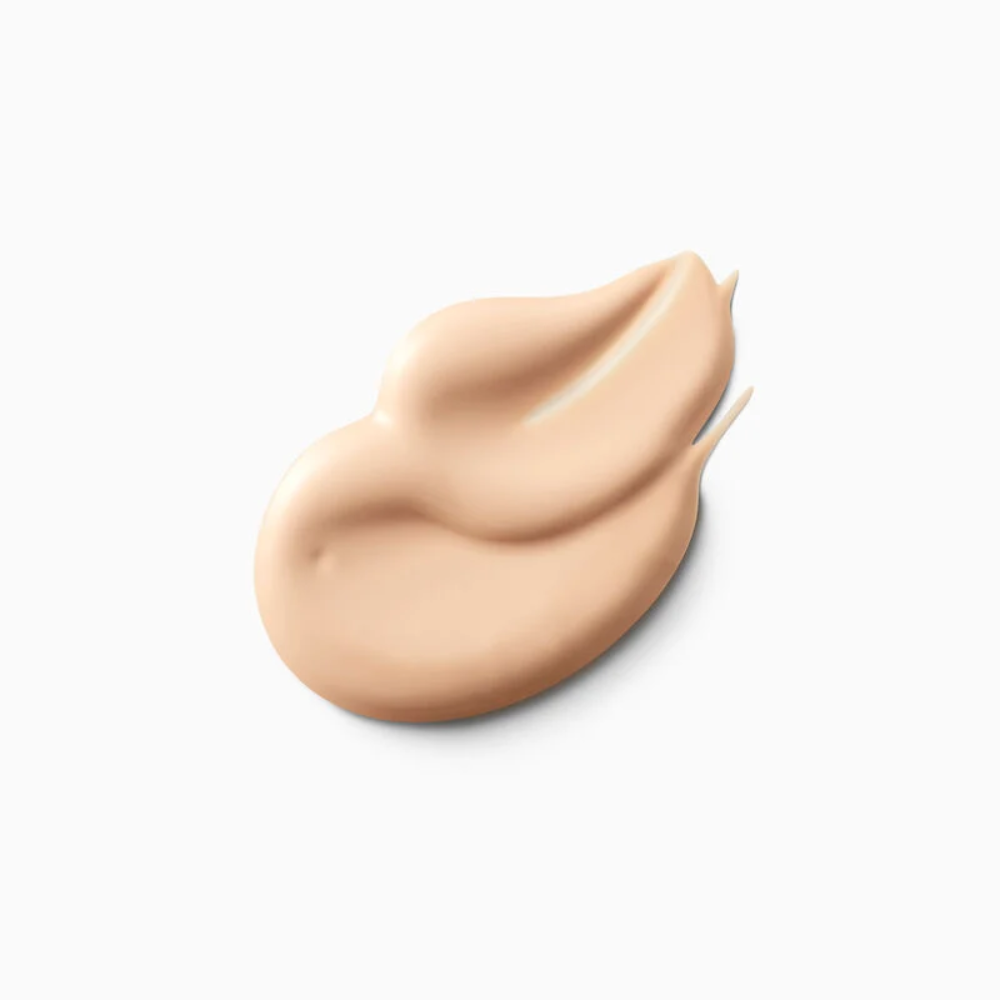Beige cream swatch for correcting cream veil, smooth swirl texture