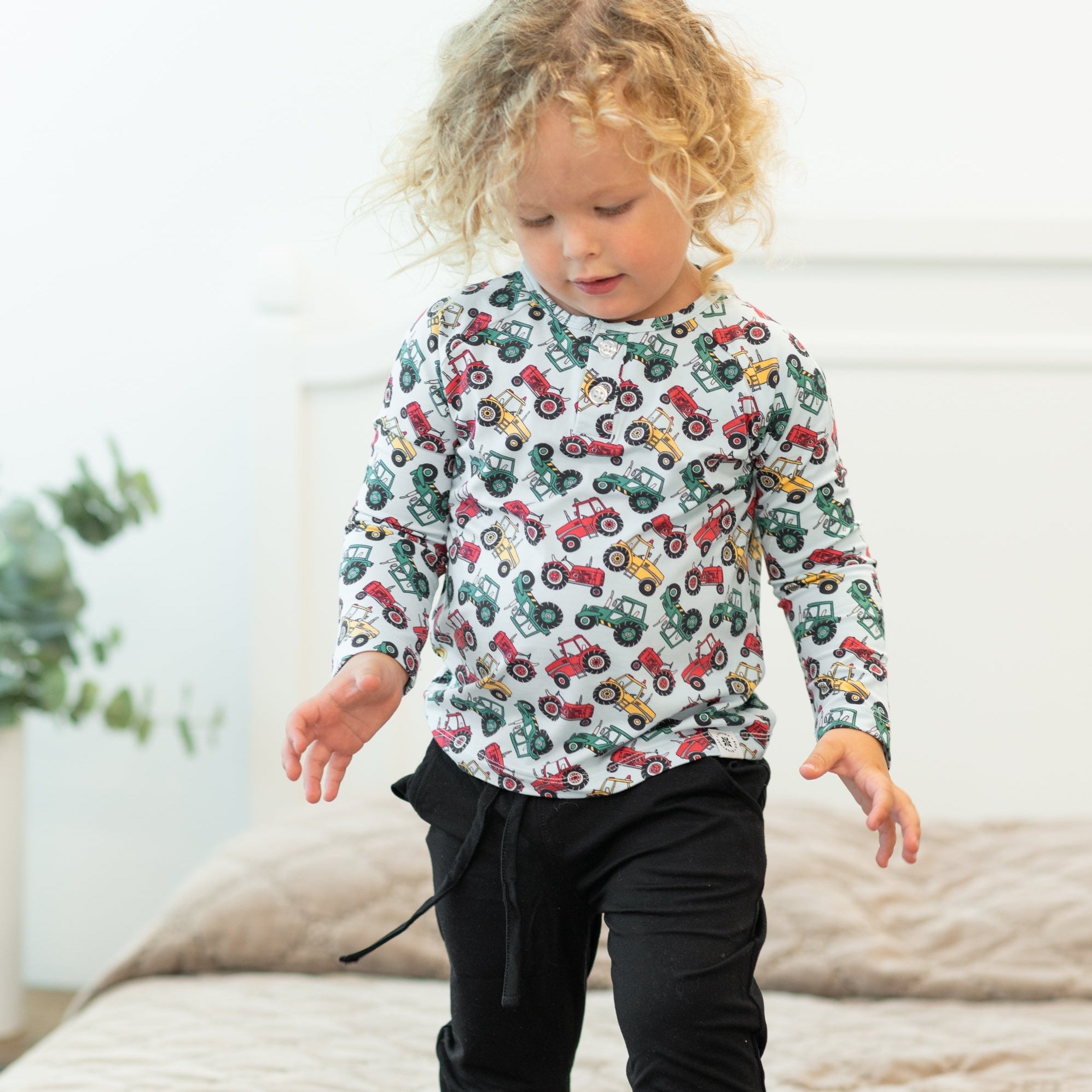 Boys raglan henley shirt with white tractor print and crew neck