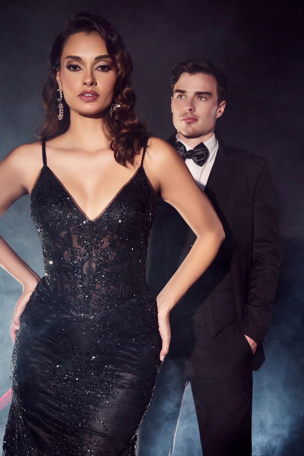 Long fitted mermaid gown with V-neck lace sparkle, spaghetti straps, dark black finish