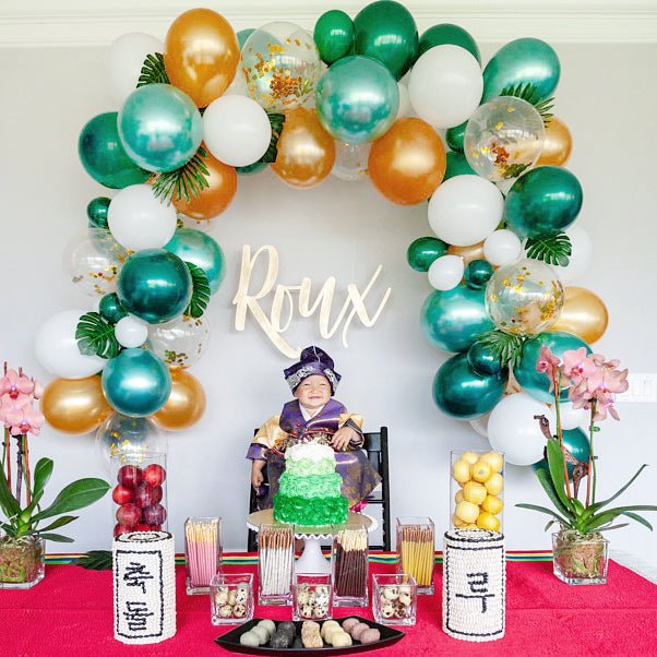 Wild Jungle Safari Balloon Garland Kit – Green, White & Gold