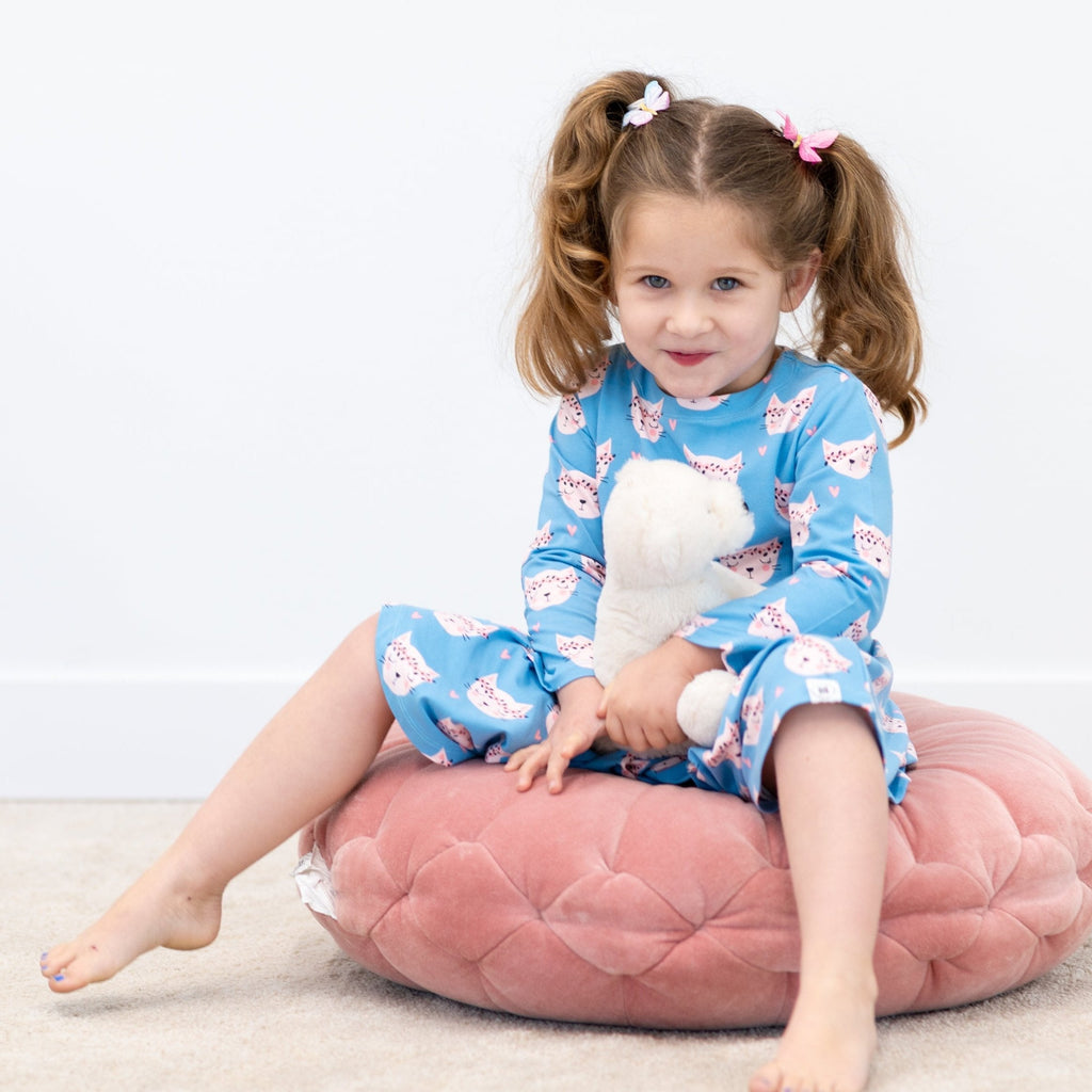 Girls' long-sleeve cat print dress, light blue; allover pink cat faces pattern
