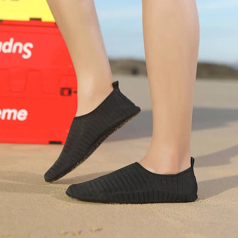 Unisex Aqua Shoes | Quick-Dry Barefoot Water Sports Footwear for Beach, Swim, Yoga, and Gym