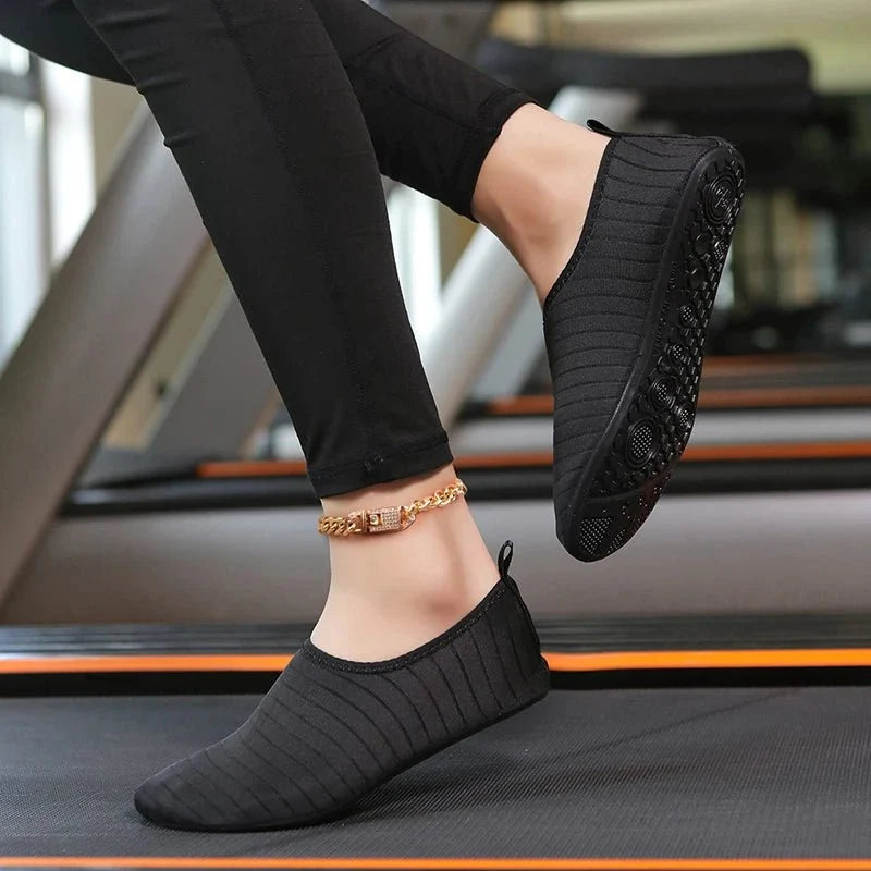 Unisex Aqua Shoes | Quick-Dry Barefoot Water Sports Footwear for Beach, Swim, Yoga, and Gym