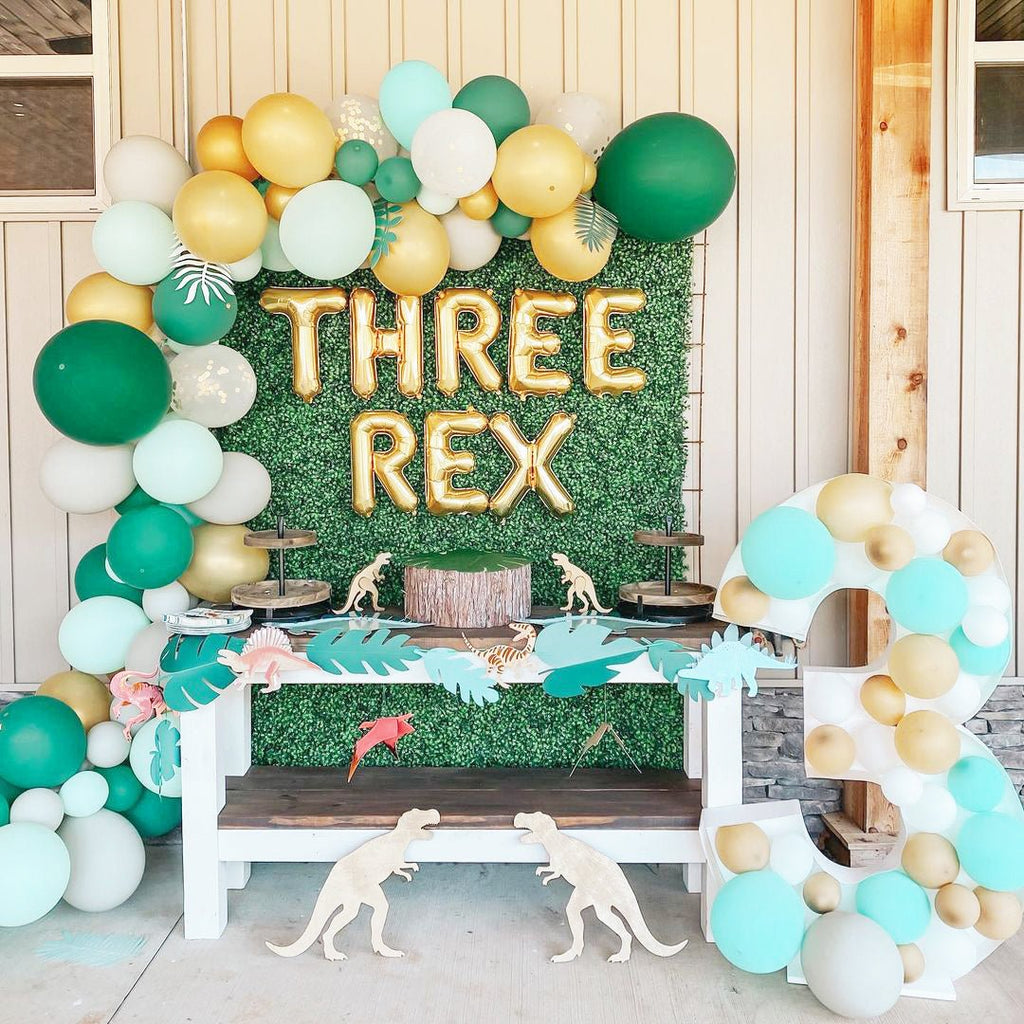 Wild One Balloon Garland Kit – Green and Gold